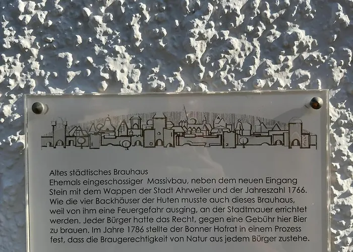 Zentrale Mit Terrasse Und Weinbergblick * 바트노이에나르아르바일러